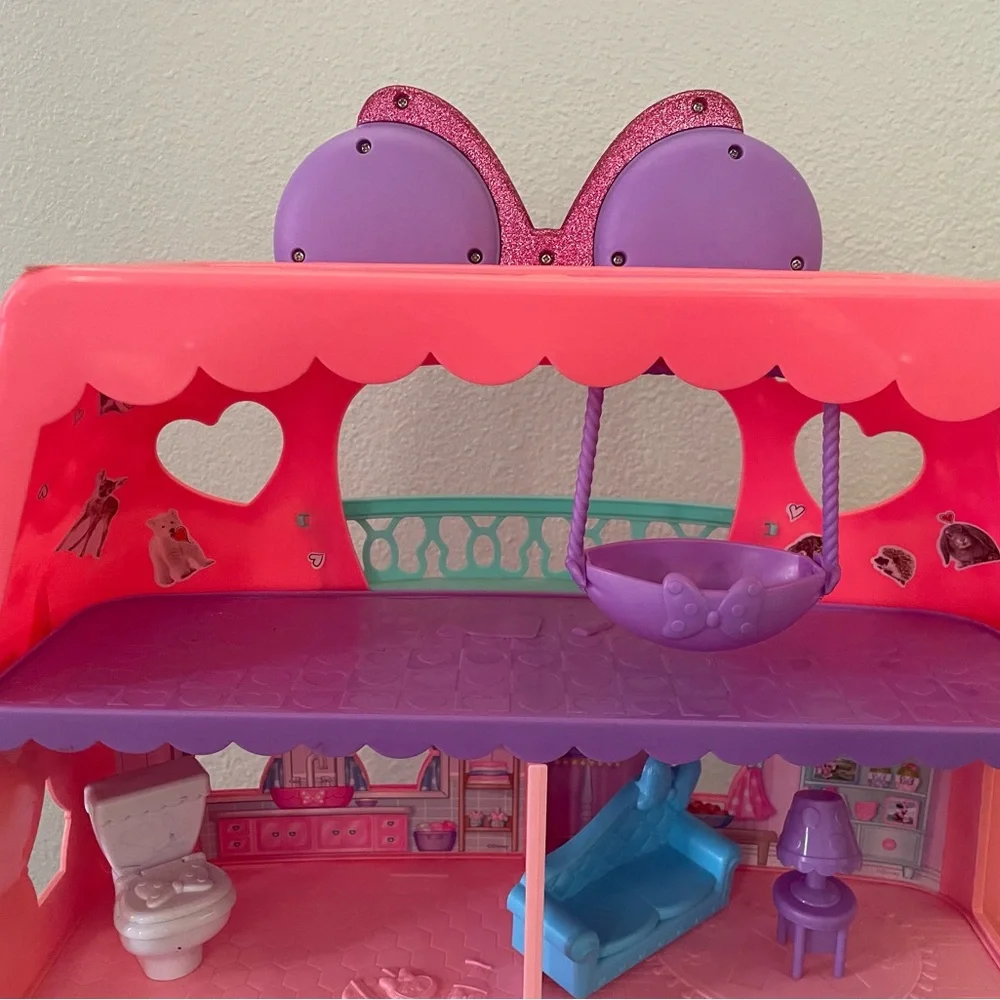Minnie Mouse mansion - Picture 5 of 6
